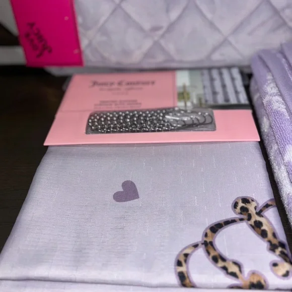 Juicy Couture Lavender Quilted Bath Mat, Shower Curtain and Towel Set - Picture 3 of 5